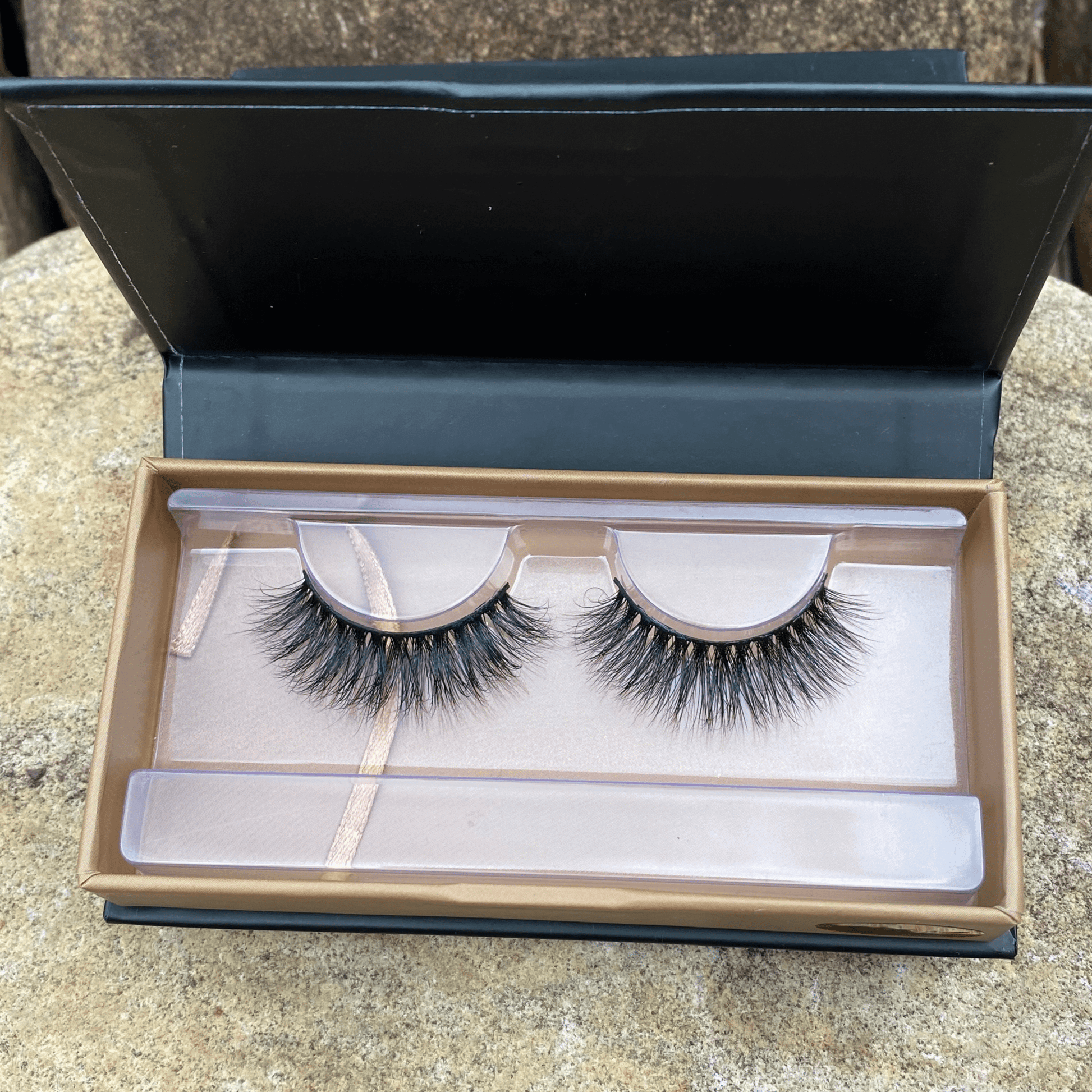 Lash Out Beauty Bundle - Lucid Honey Cosmetics